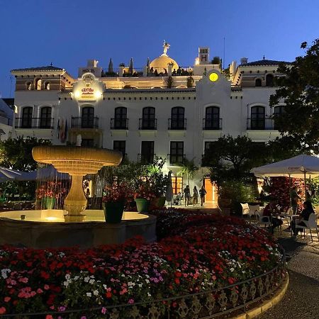 Estepona Seaview Apartment Seletur Eksteriør bilde