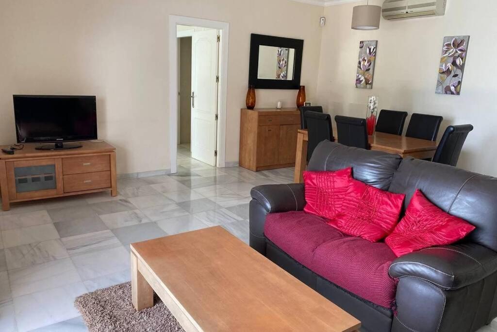 Estepona Seaview Apartment Seletur Eksteriør bilde